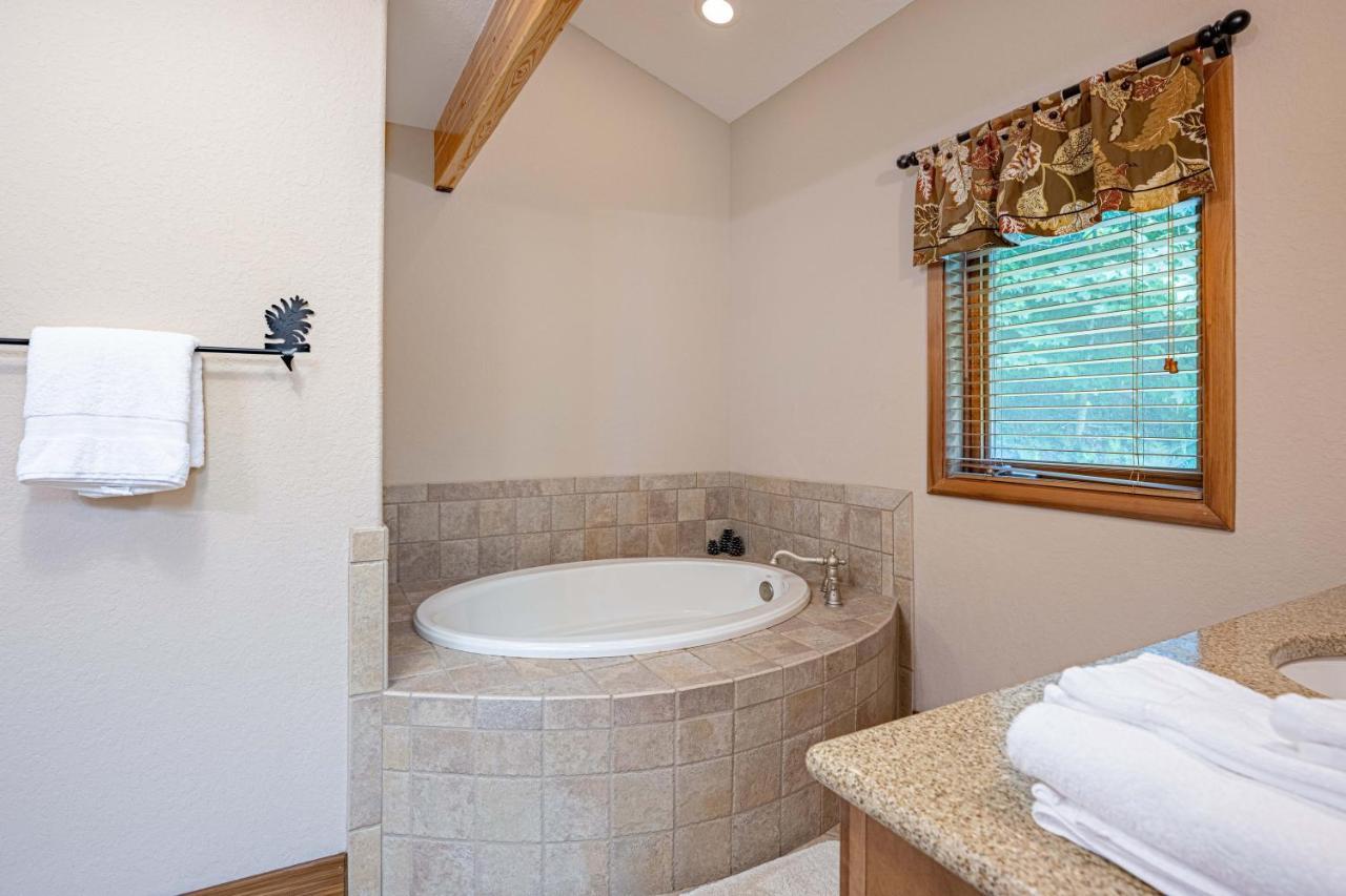 --Mountain Chalet Getaway With Breathtaking View Next To Tail Of Dragon-- Robbinsville Esterno foto